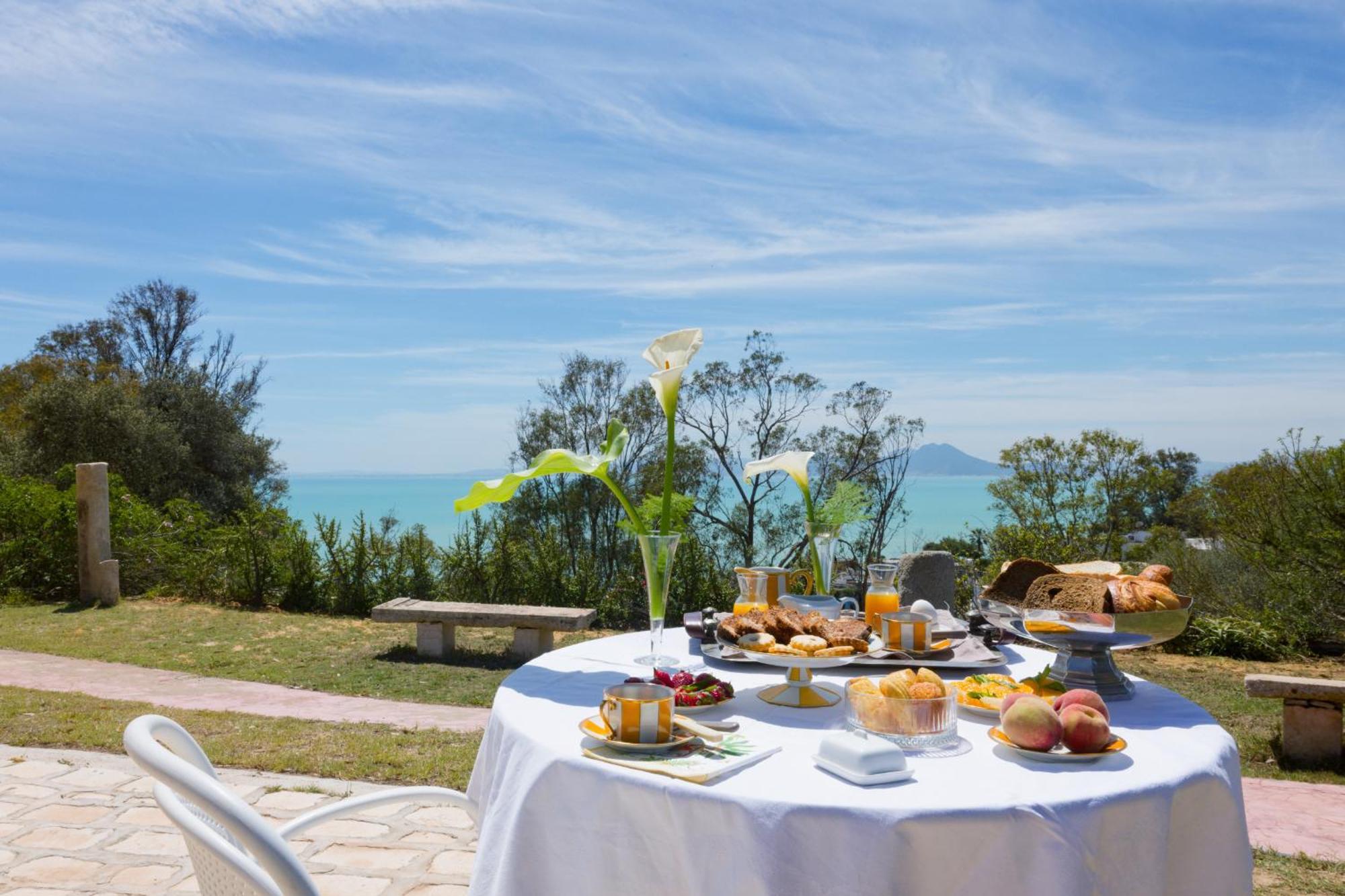 Si Brahim Studio Piscine, Sidi Bou Ali Kültér fotó